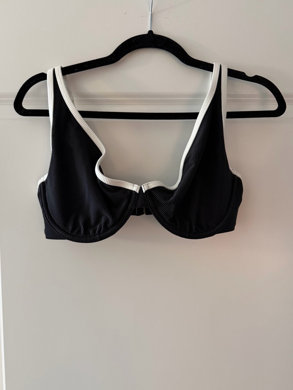 Abercrombie & Fitch Ribbed Bathing Suit Top